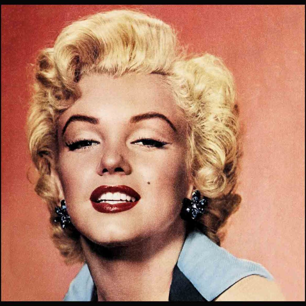 About Marilyn Monroe - Vintage Paparazzi