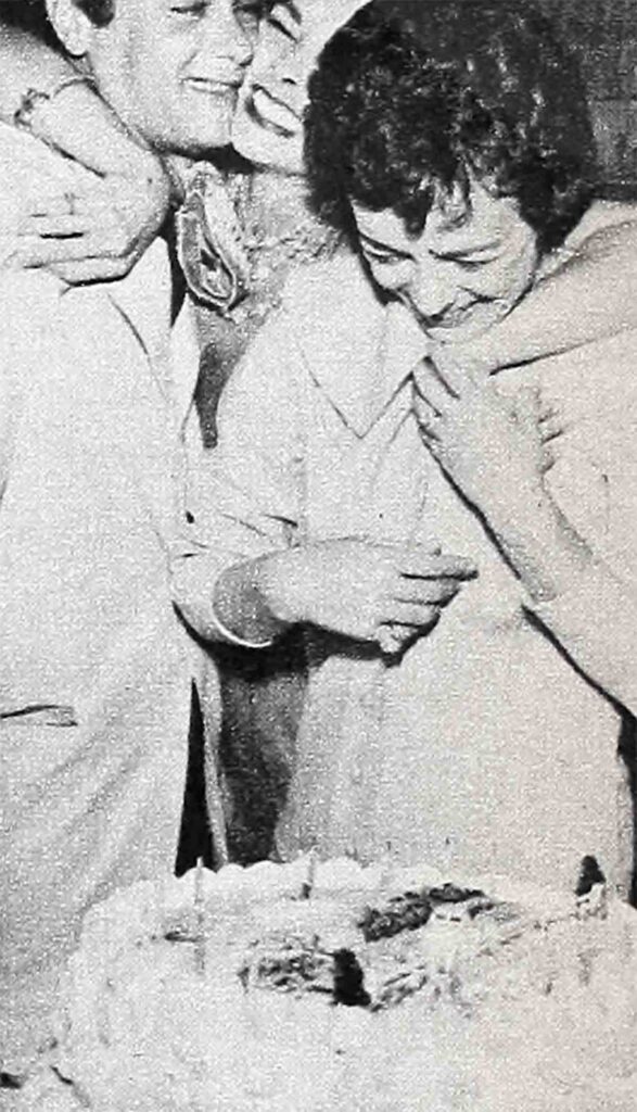 Janet Leigh: “I’ve Never Had A Birthday Party” - Vintage Paparazzi