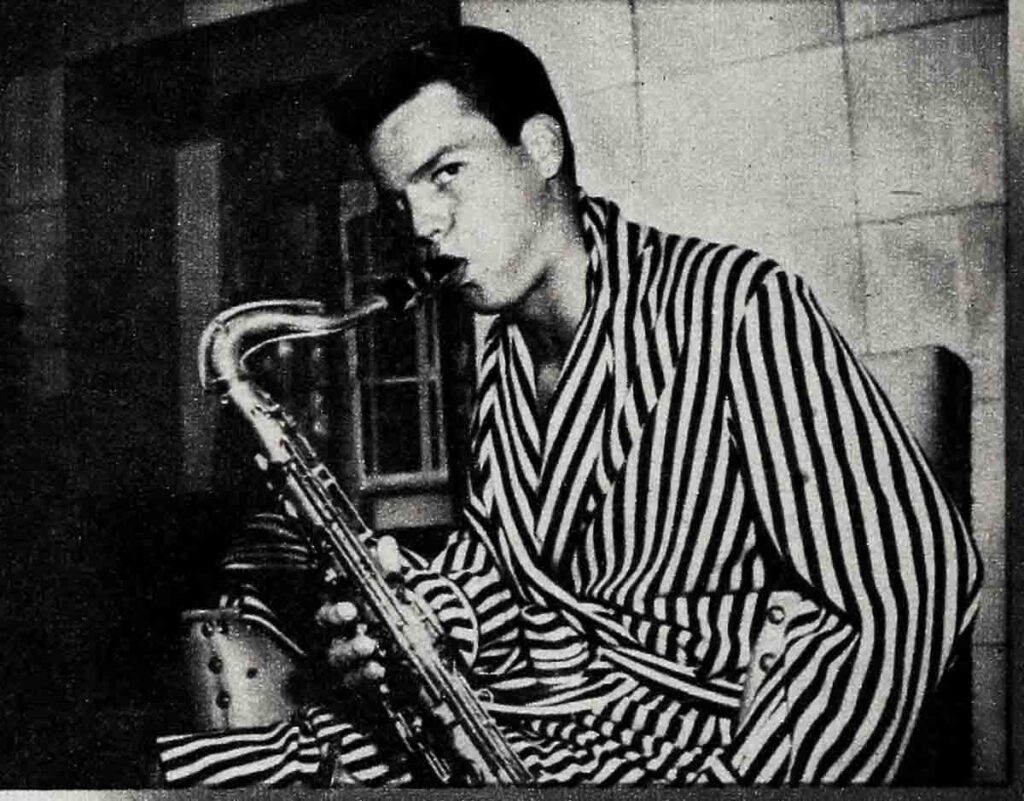 Collectors’ Items—Robert Wagner - Vintage Paparazzi