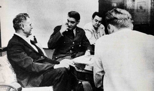 You Can Spend 30,400 Second With Elvis Presley In Germany - Vintage