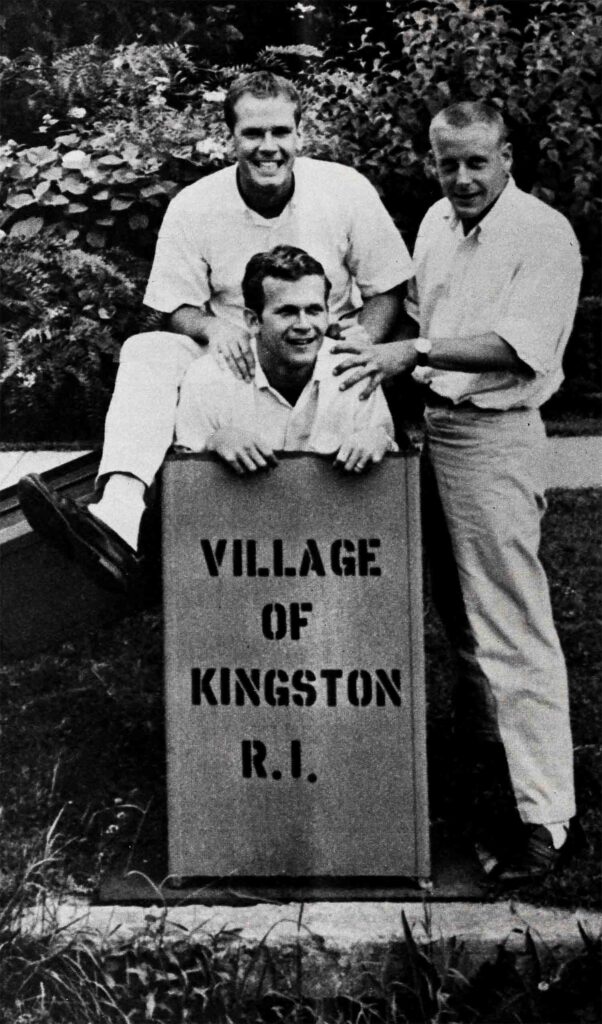 Village Of Kingston Vintage Paparazzi