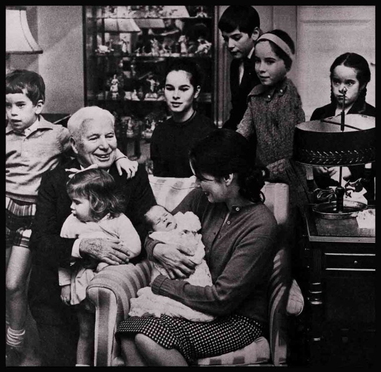 Victoria Chaplin Vintage Paparazzi victoria-chaplin-vintage-paparazzi