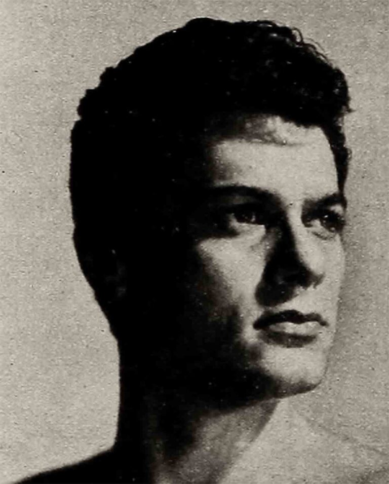 Hot Up! Vintage Paparazzi